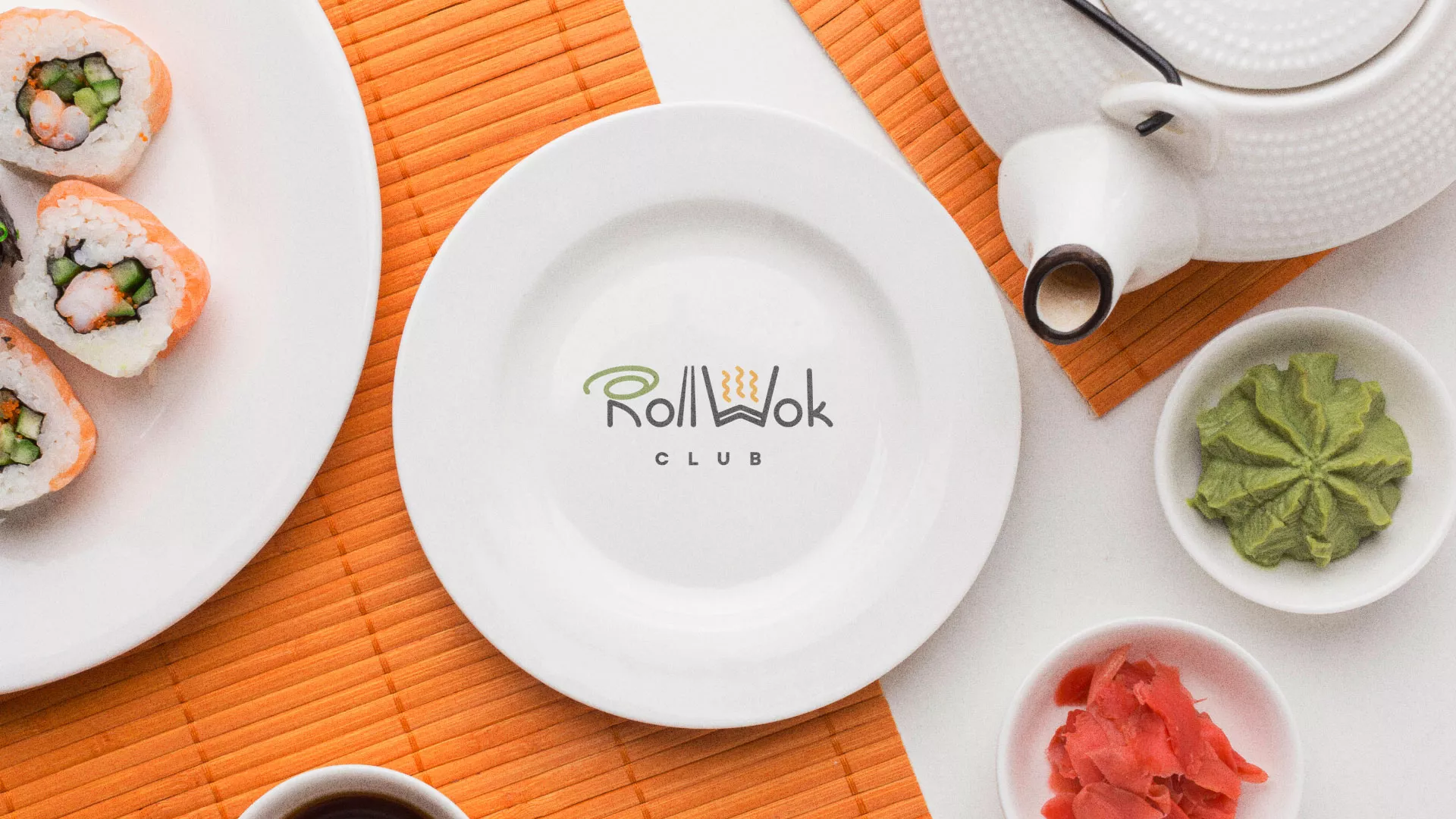 Разработка логотипа и фирменного стиля в Никольске для суши-бара «Roll Wok Club» Разработка логотипа и фирменного стиля в Никольске для суши-бара «Roll Wok Club»